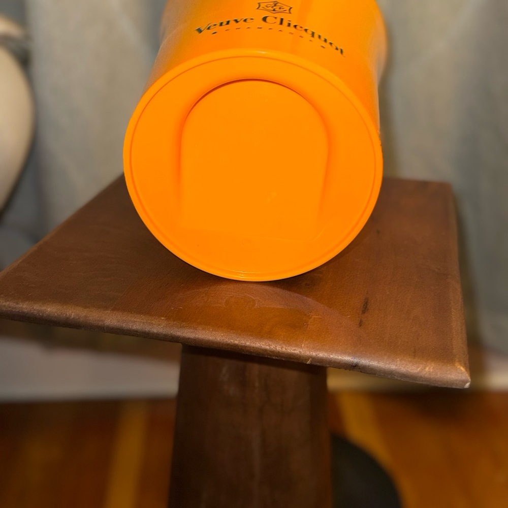 Veuve Clicquot Orange Champagne Bucket - Picture 5 of 5